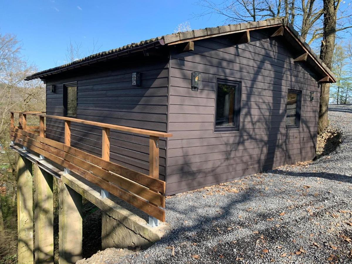 Gites Douillets : Chalet Sur Pilotis Houyet Exterior foto